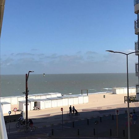 Urbanstay Suites - Beachfront Apartment In Knokke Exteriör bild